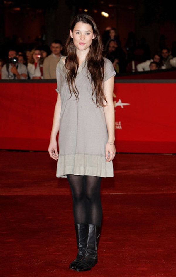 阿斯特丽德·伯格斯·弗瑞斯贝/Astrid Berges-Frisbey-3-57